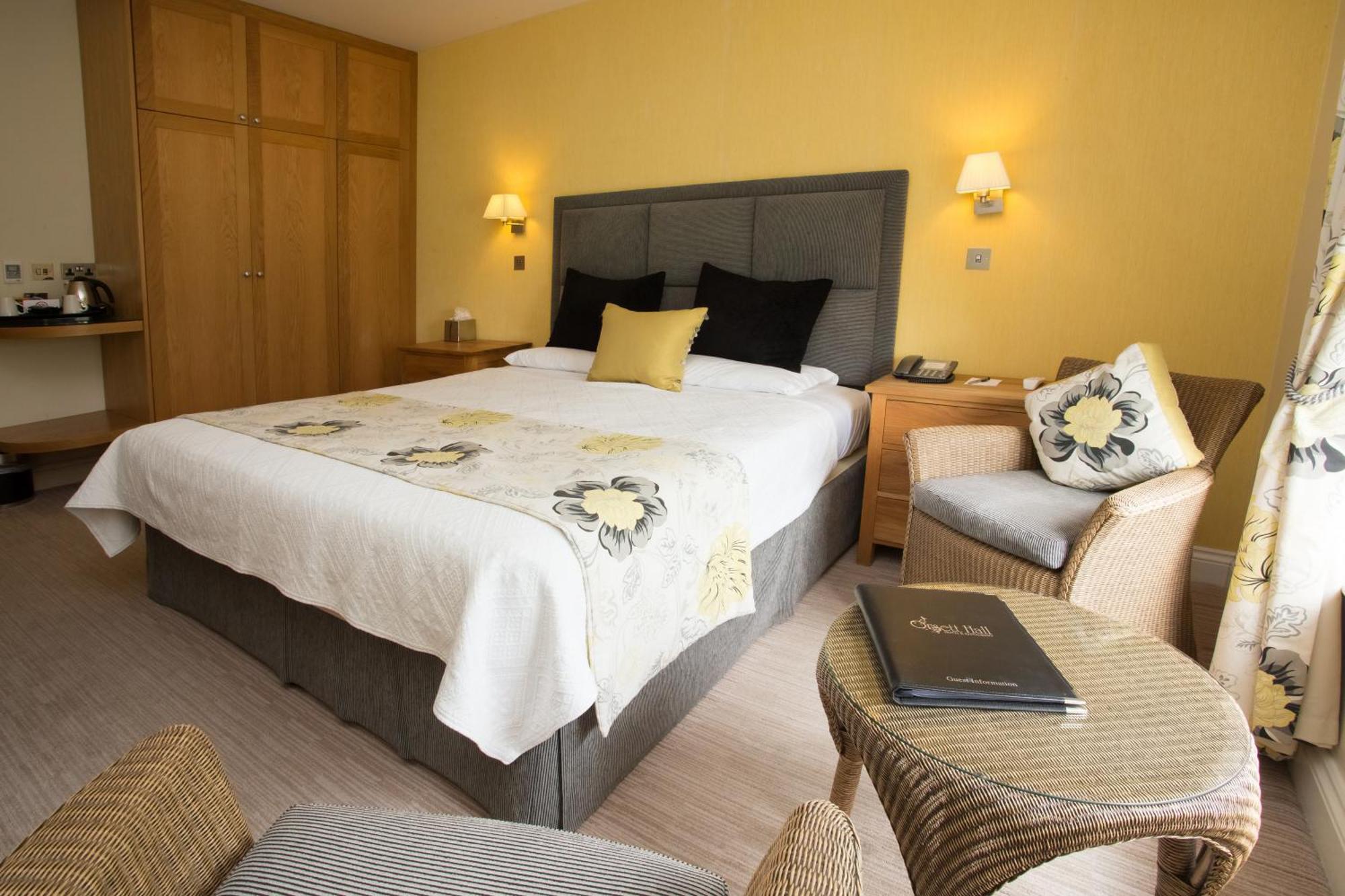Orsett Hall Стая снимка
