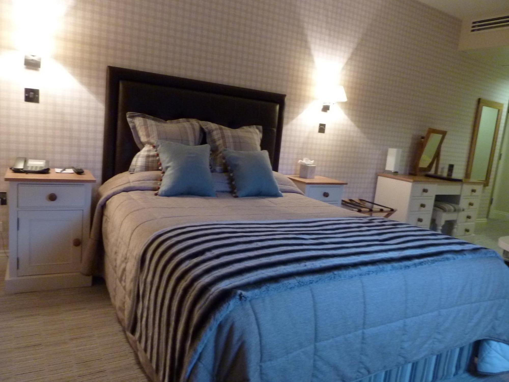 Orsett Hall Стая снимка